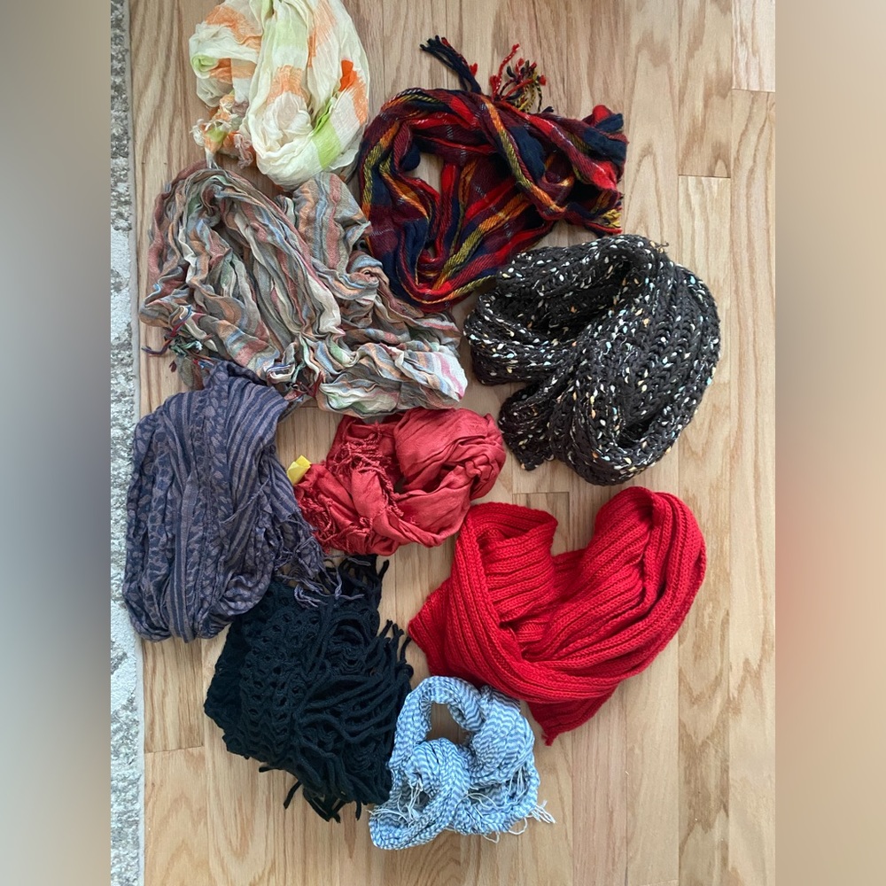 9 scarves LOT
